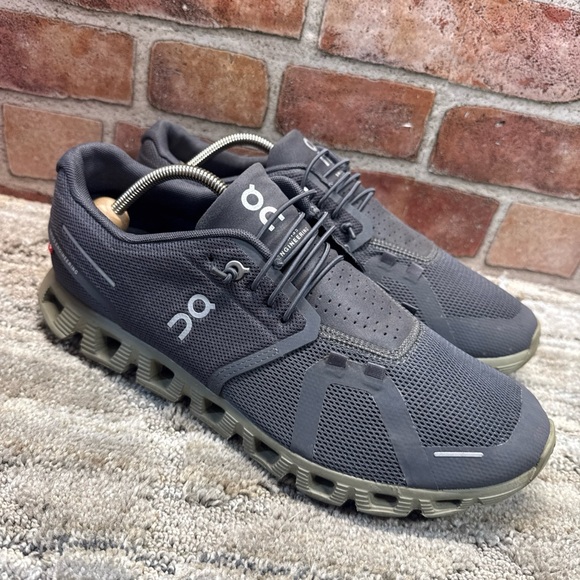 On Running Shoes - Dark Gray men’s Sz 9.5 - Picture 4 of 13